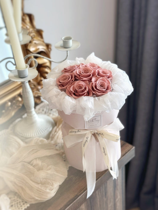 7 stalks of preserved roses round bouquet in dusty pink tone