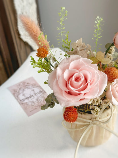 Whimsy Miniature Garden - Peachy