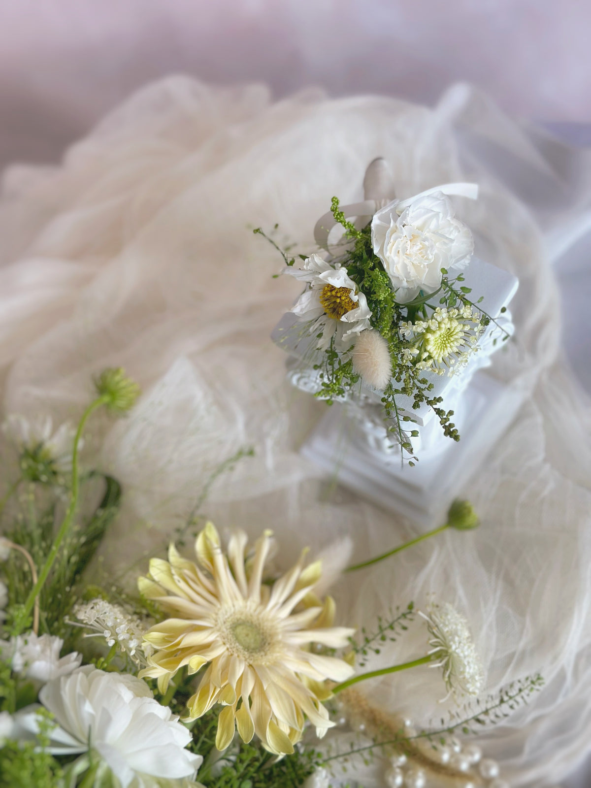 Whimsy Boutineer Creamy Meadow Fresh Flowers Boutonniere & Wrist Corsage Set – Whimsy ...
