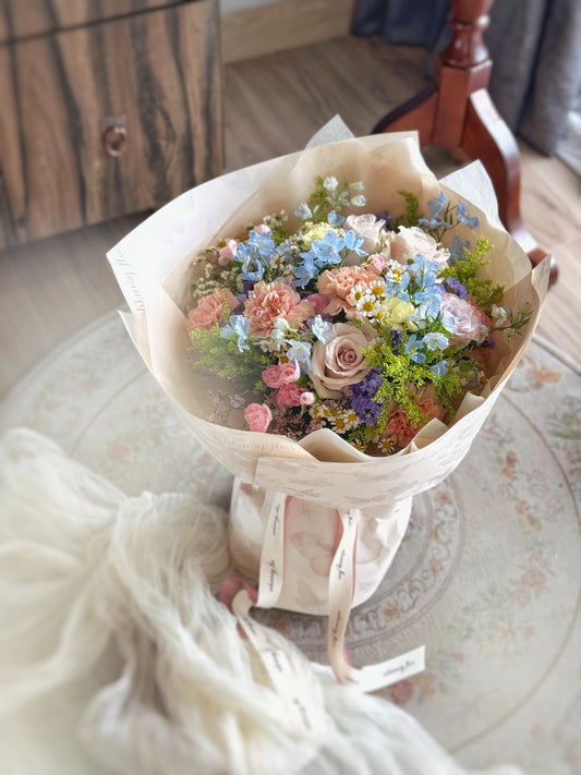 Jardin Romance Fresh Flowers Handtied bouquet exquisite size whimsical meadow