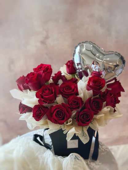 Red kenyan roses bloom box with personalized silver heart shaped balloon 