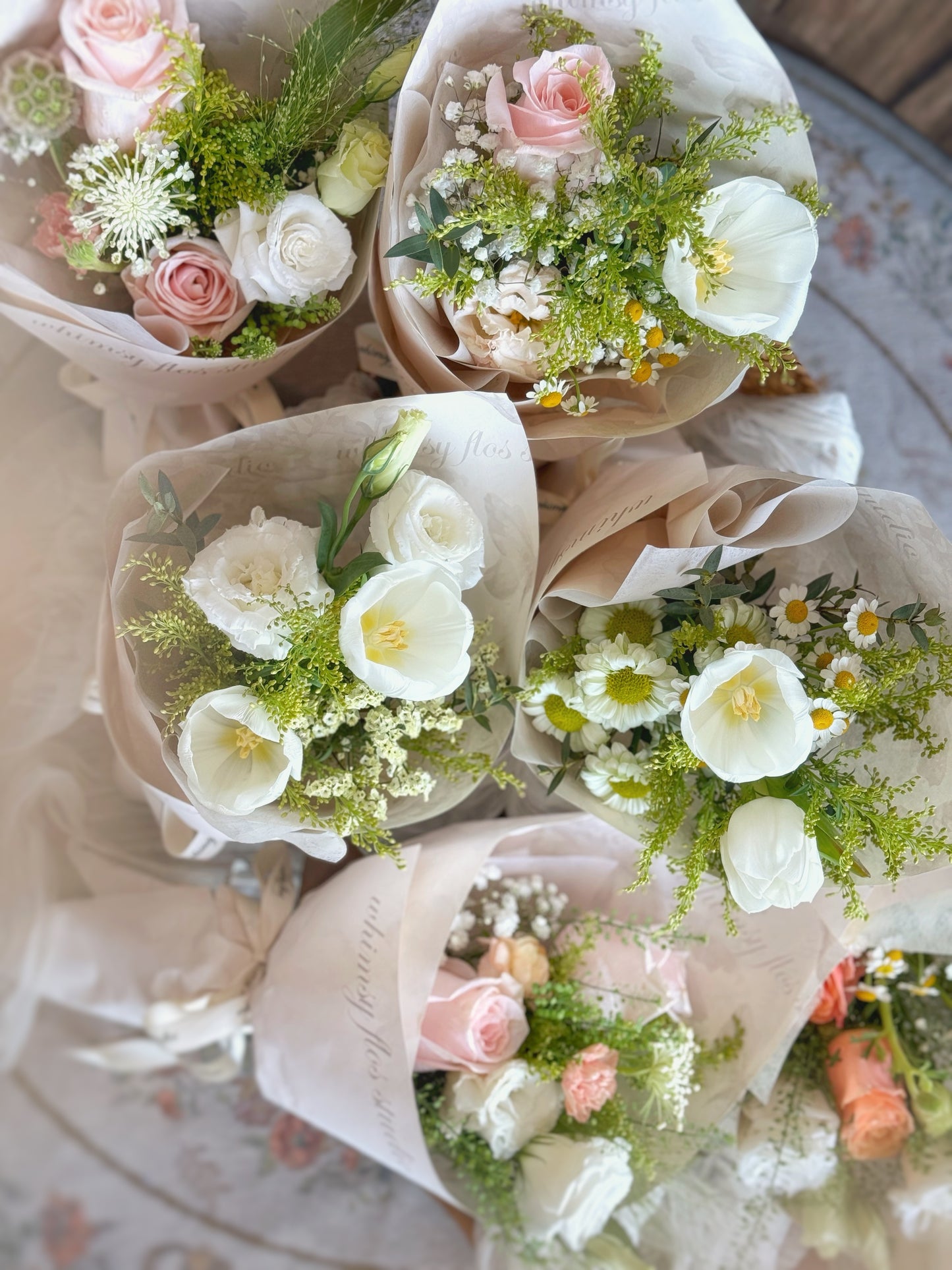 Weekly flowers fresh flowers small bouquet white tulip mix top view